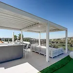Villa Luxury With Breathtaking Views In By Lodgerstrip *