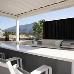 Luxury With Breathtaking Views In By Lodgerstrip Villa *
