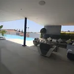 Luxury With Breathtaking Views In By Lodgerstrip *