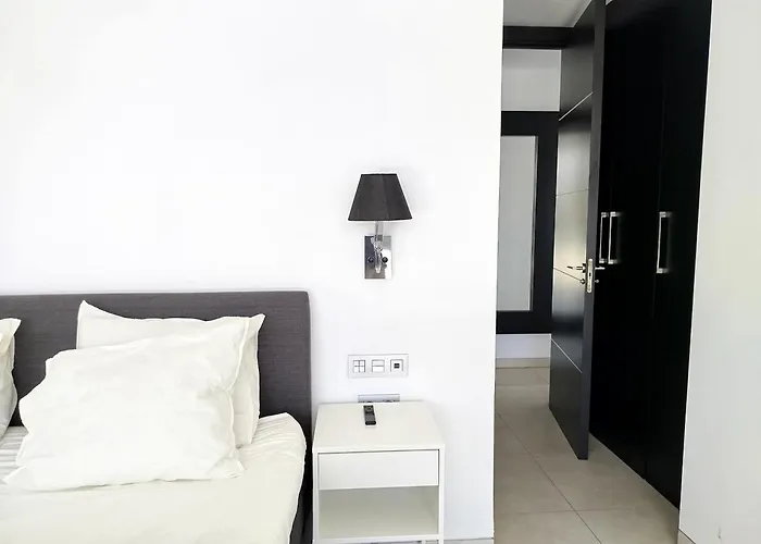 Luxury With Breathtaking Views In By Lodgerstrip * Marbella