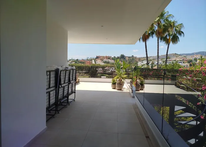 Luxury With Breathtaking Views In By Lodgerstrip * Marbella