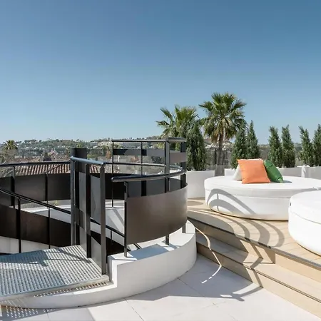 Luxury With Breathtaking Views In By Lodgerstrip 빌라 마르베야