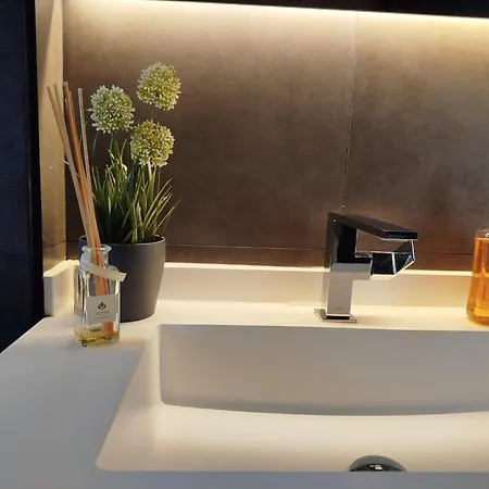 Luxury With Breathtaking Views In By Lodgerstrip * 마르베야
