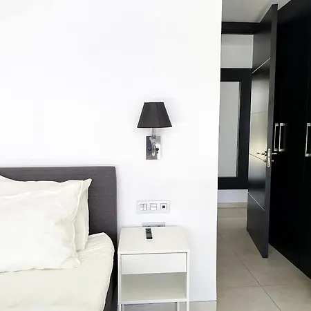 Luxury With Breathtaking Views In By Lodgerstrip * 마르베야