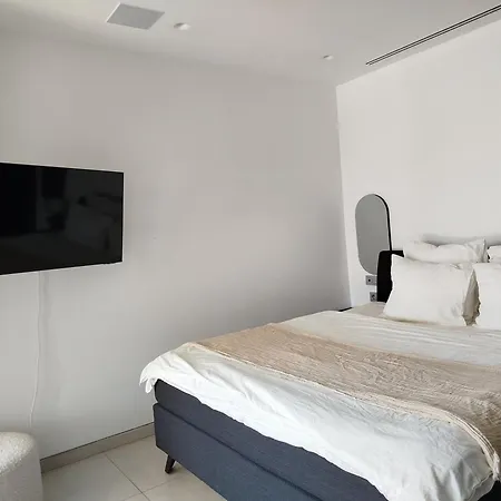 Luxury With Breathtaking Views In By Lodgerstrip * 마르베야
