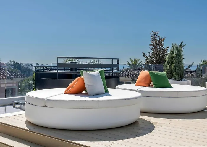 Villa Luxury With Breathtaking Views In By Lodgerstrip *