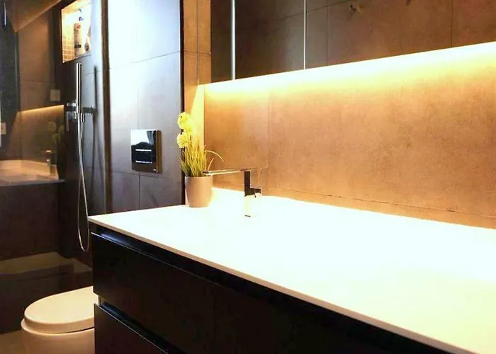 Luxury With Breathtaking Views In By Lodgerstrip Villa *