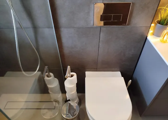 Luxury With Breathtaking Views In By Lodgerstrip Villa *